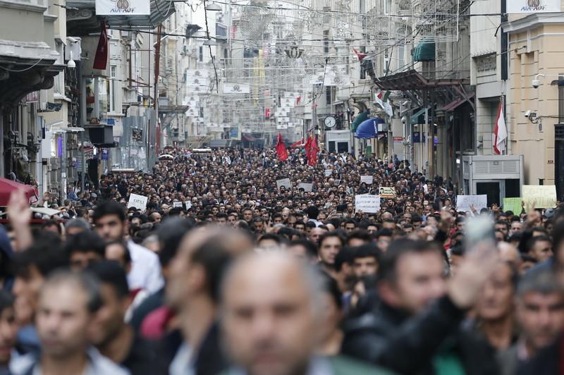 У Туреччині почалися антиурядові демонстрації через теракт у столиці