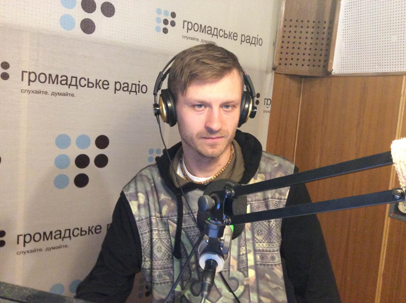 «На Донбассе люди спрашивают, когда закончится война?» — журналист