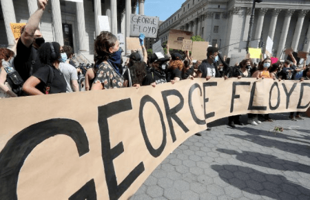 Загибель Джорджа Флойда, масові протести та надзвичайний стан — що відбувається у США?
