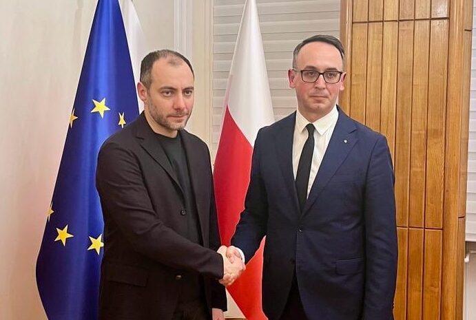 Министр инфраструктуры Кубраков с новым польским коллегой обсудили разблокирование границы
