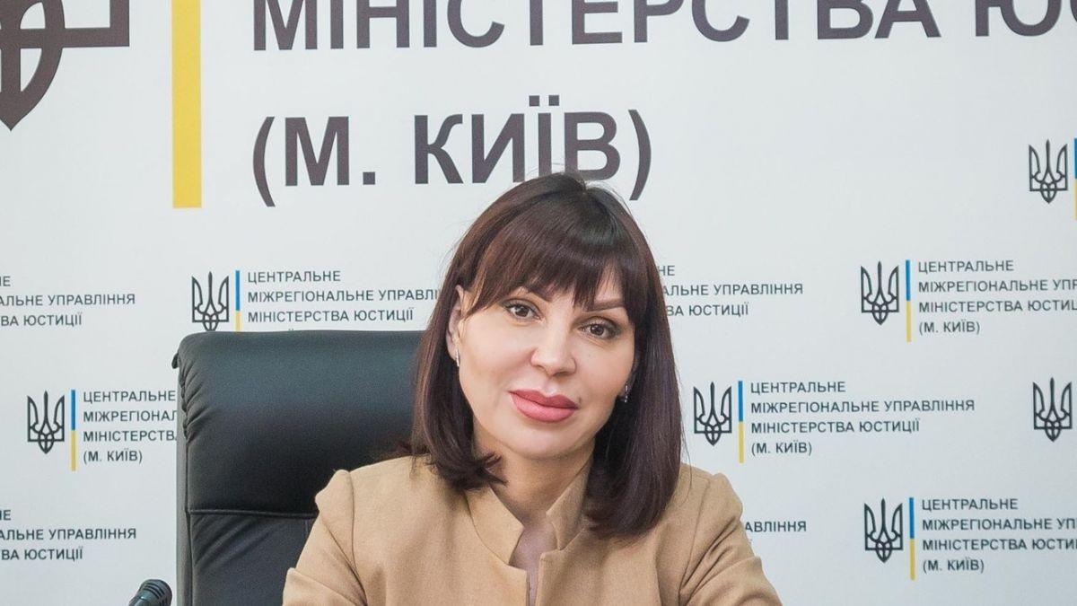 Ексчиновницю Мін'юсту можуть повернути на посаду попри російський паспорт