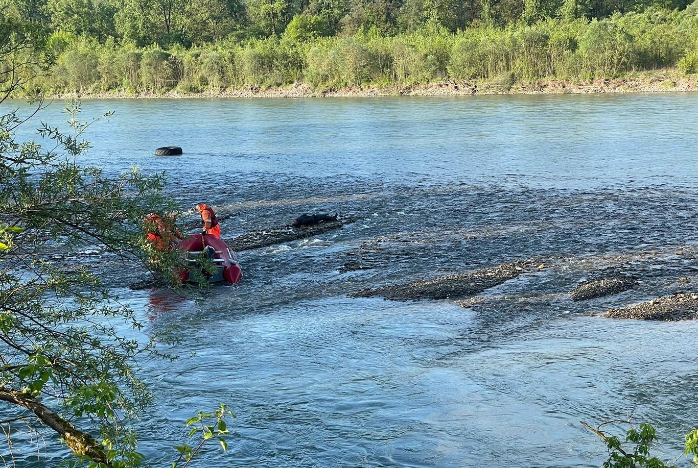 У річці Тисі на Закарпатті знайшли тіла двох чоловіків