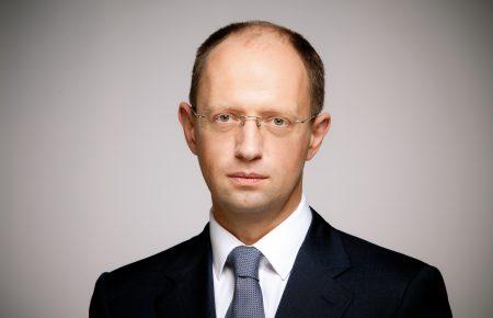 У ВР пройшла година Уряду: Яценюк пропонує рухатися далі разом