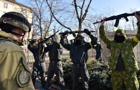 Поліцейські Маріуполя відпрацювали захист при захопленні адмінбудівлі