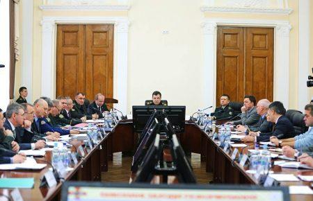 Полторак розповів, як скоротиться штат Міністерства оборони