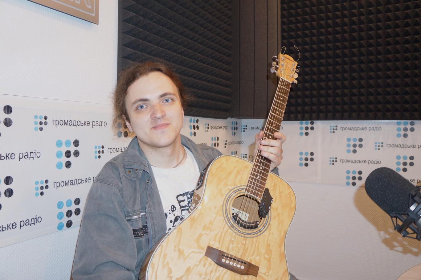 Конгениальное — не значит гениальное, — музыкант из Горловки