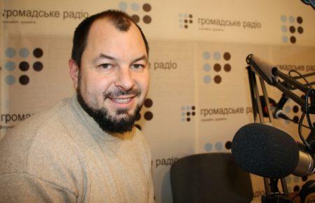 «У війні небагато поезії», – автор нової поетичної збірки «Червона книга» Дмитро Лазуткін