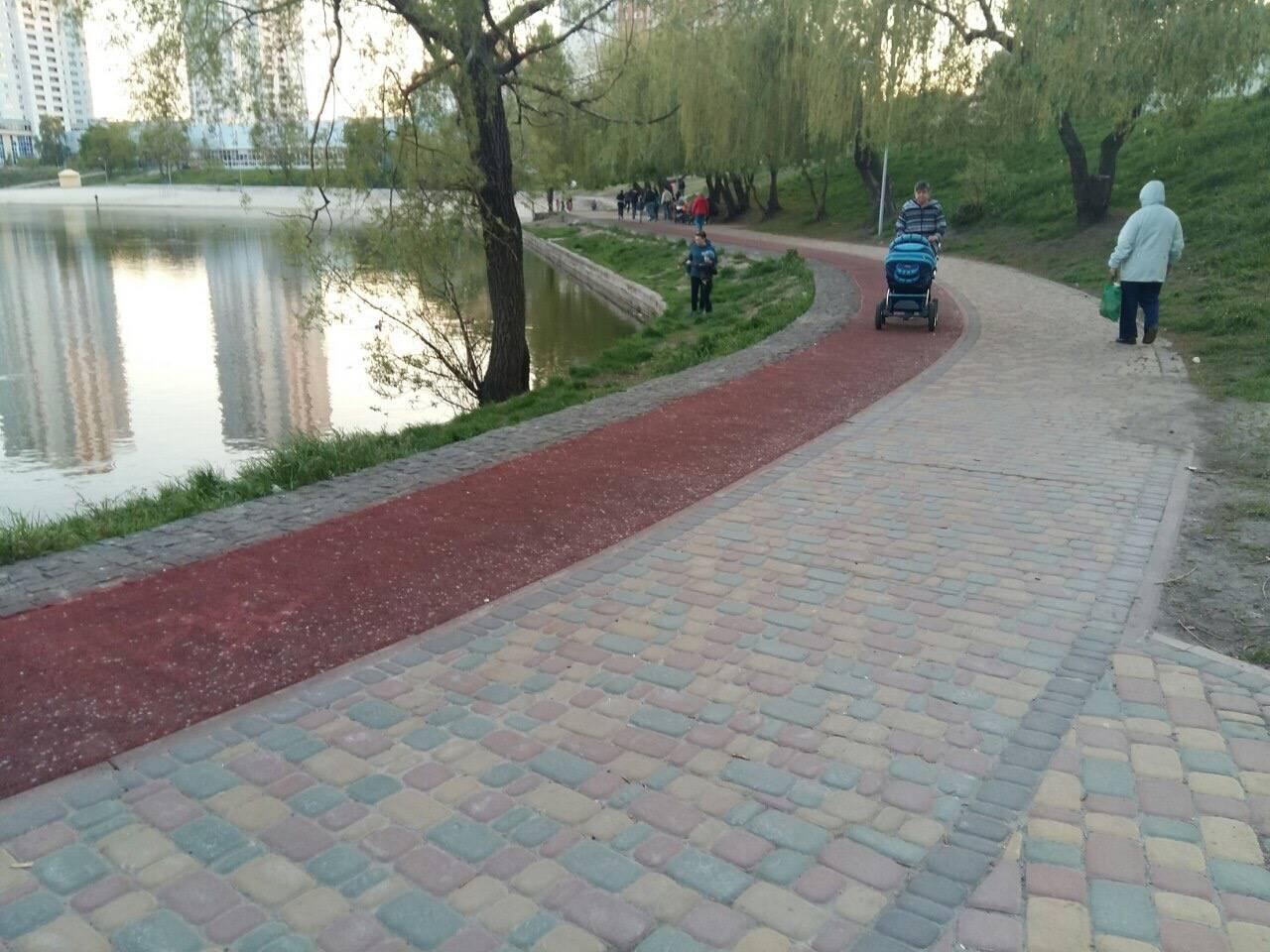 У Києві будують бігову доріжку навколо озера