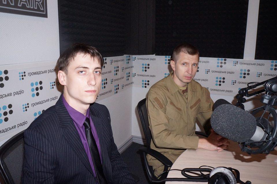 Бойовики утримують не 115, а 300 українських заручників, — активіст