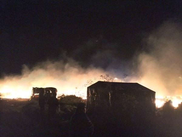 На севере Франции неизвестные подожгли лагерь беженцев, - соцсети