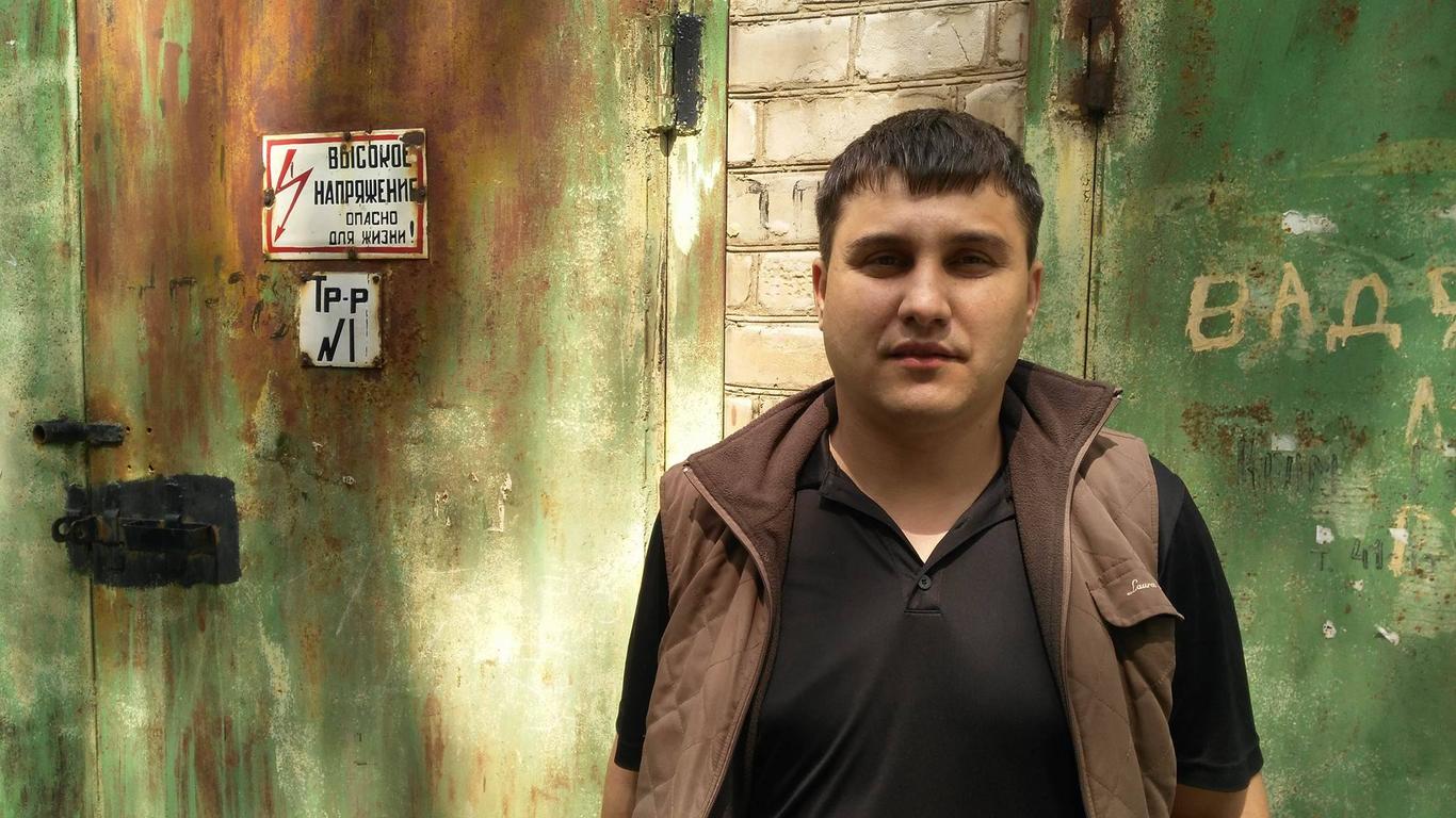 На блокпостах людей оставляют ради «живого щита» для военных — житель "ДНР"