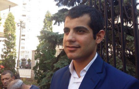 Виконувач наказів радника «ДНР» втік від українського правосуддя