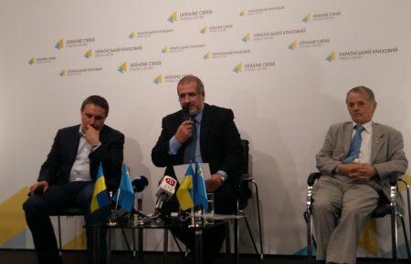 Через тиждень-півтора ми вже маємо бути всі на кордоні  —  Чубаров про блокаду Криму