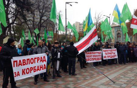 «Нам не страшно, просто ми розчаровані у владі» — волонтерка «Фонду оборони країни» під ВР