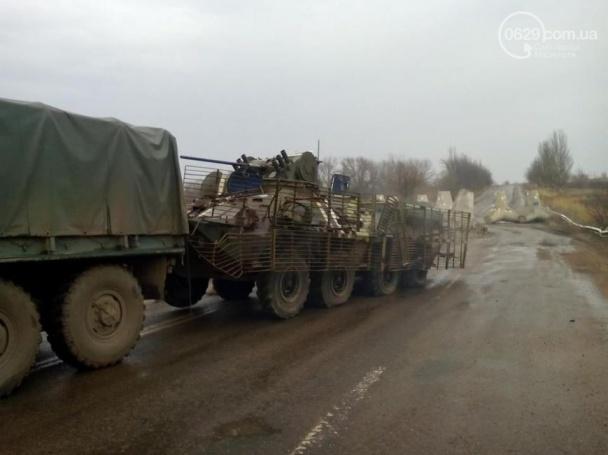 Українська розвідка повернула з Широкиного БТР, залишений там «Азовом»