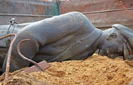 У Харкові зірвали засідання з декомунізації