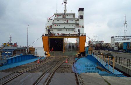 Моряки из Крыма заявляют о невыплате половины зарплаты за рейсы в Сирию