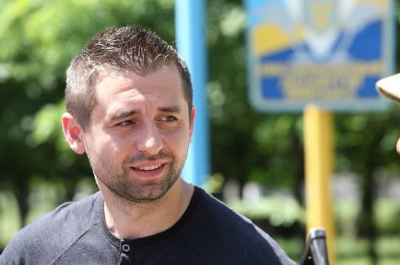 Президент наказав силовикам не чіпати волонтерів, — Давид Арахамія