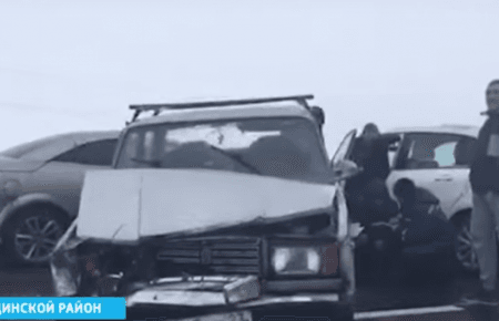 На Кубані зіткнулися 30 авто