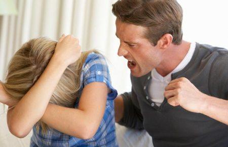 Б'є — значить не любить, а вчиняє злочин: експертка з Ла Страда