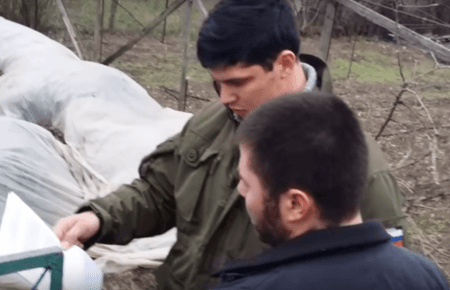 У Криму зачитали на відео підставу суду на обшук кримського татарина