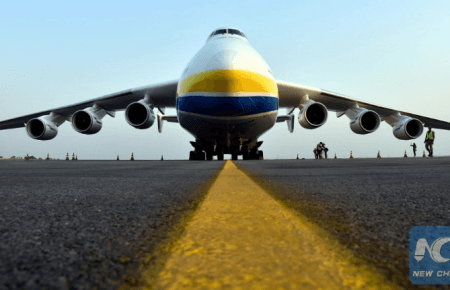 Тисячі глядачів у Австралії прийшли подивитись на український літак «Мрія»