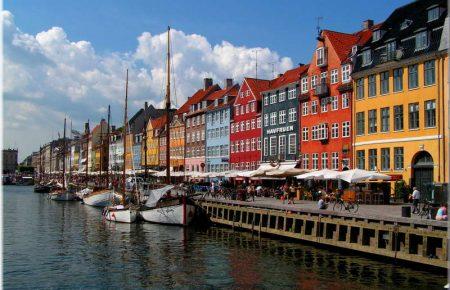 Діти, чиї батьки загинули або зникли безвісти в АТО, вирушають до Данії