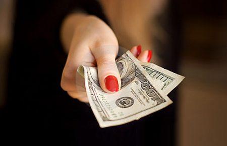 Від імені головного поліцейського Луганщини збирались гроші з підприємців