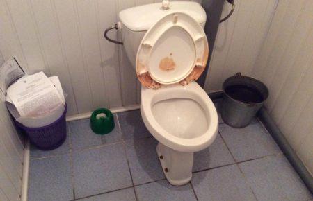 У Дружківському суді в смітнику активісти знайшли документи