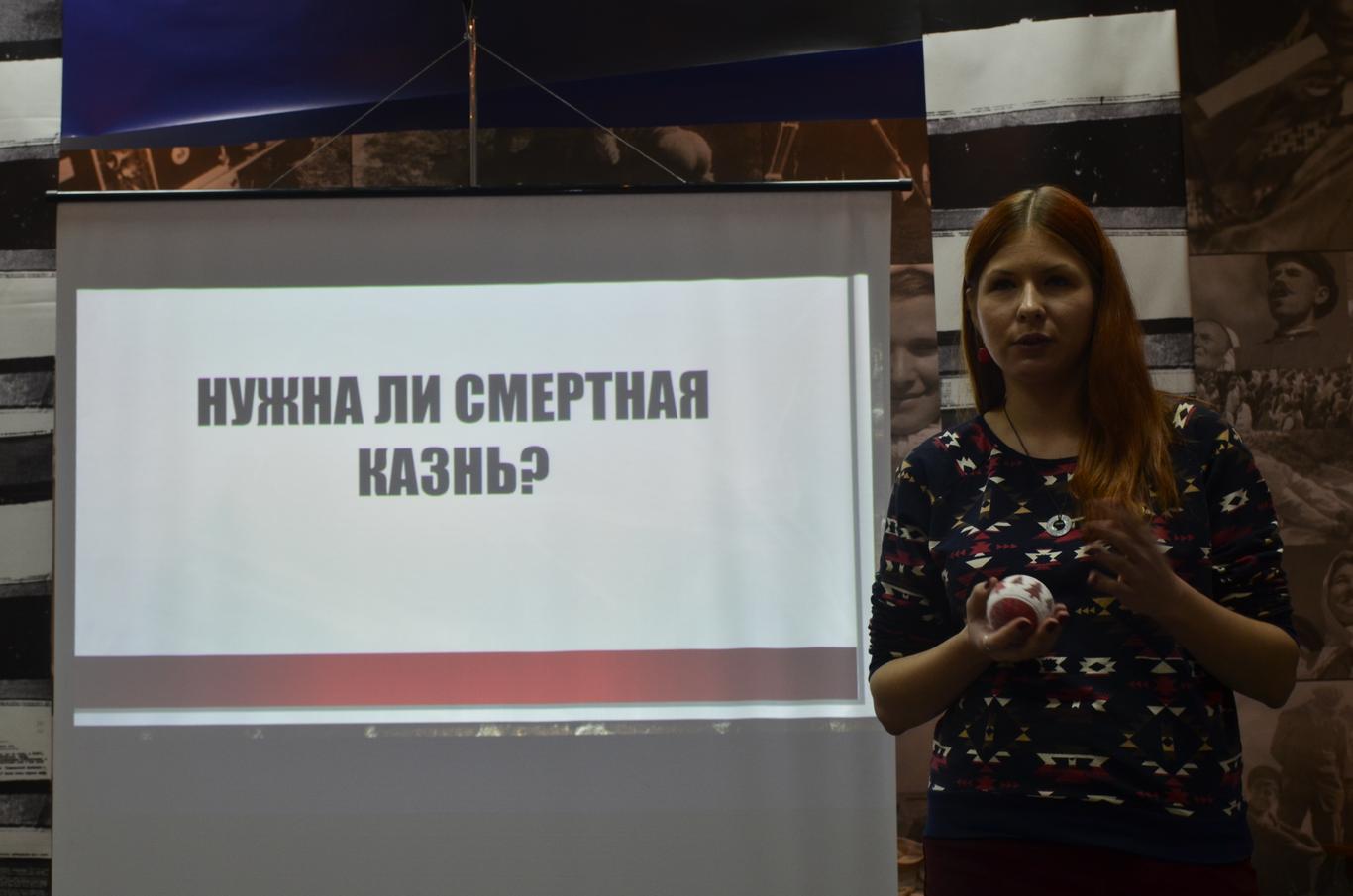 «Штрафы, давление и преследование», — журналистка о работе в Беларуси