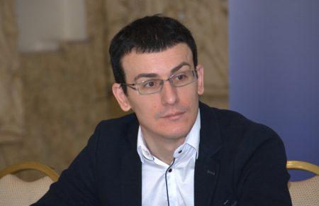 Парламент залишив газети без дотації від влади й звільнив їх від її тиску