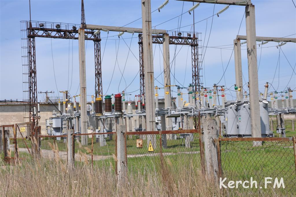 До Керчи электроэнергия не доходит — все работает на генераторах