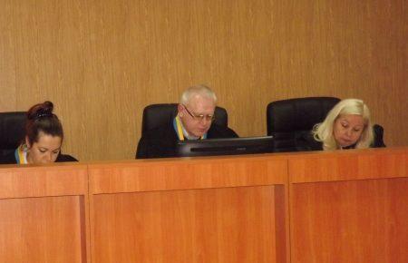 Суд оставил под арестом деньги, изъятые при перевозке через КПВВ в «ДНР»