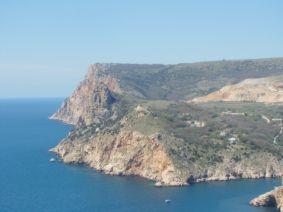 Теперь в Севастополе землю забирают у скалолазов