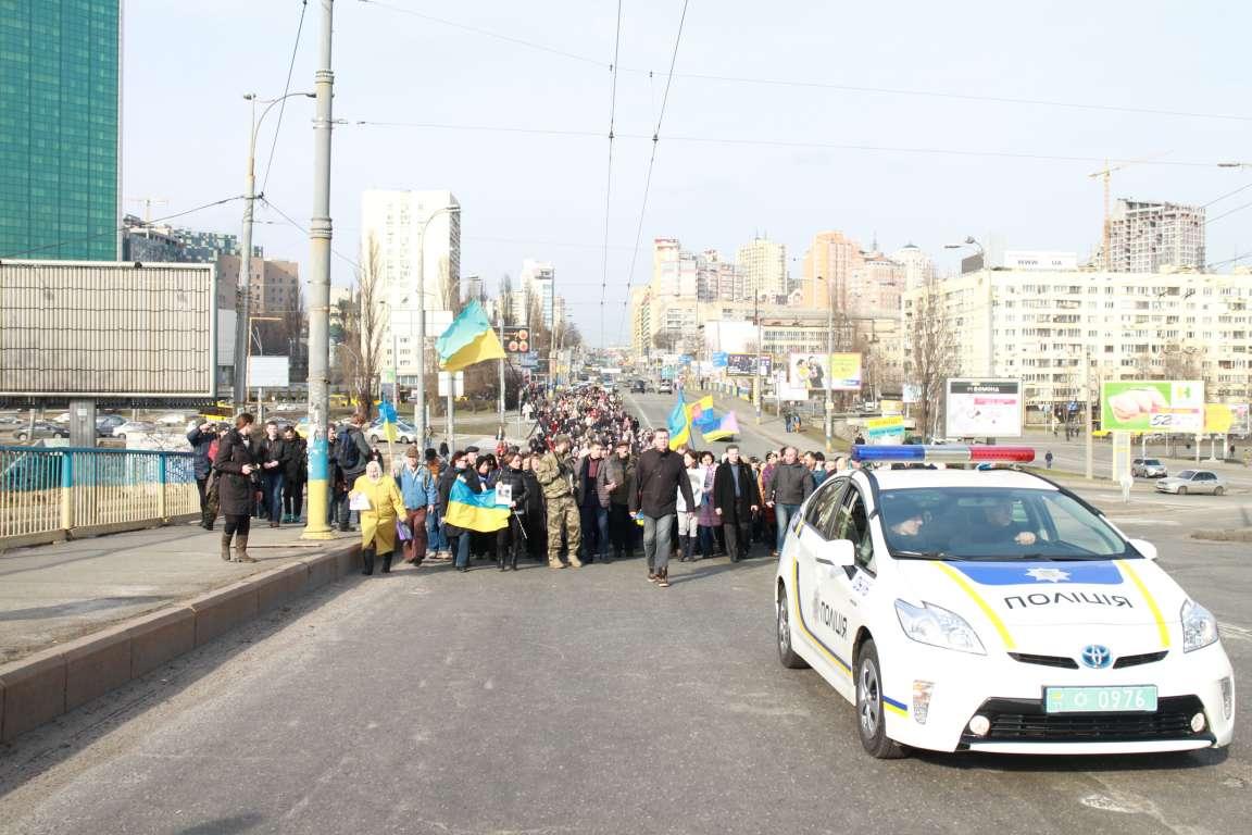 Кабмін хоче закупити авто для поліції на гроші Мінекології