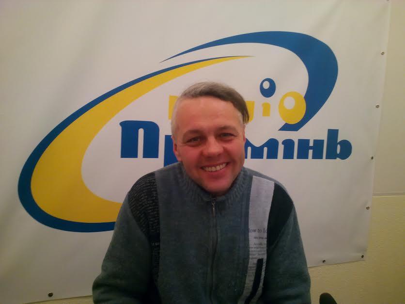 У нас є сьогодні дві армії: одна воює, а інша — паперова, — боєць АТО