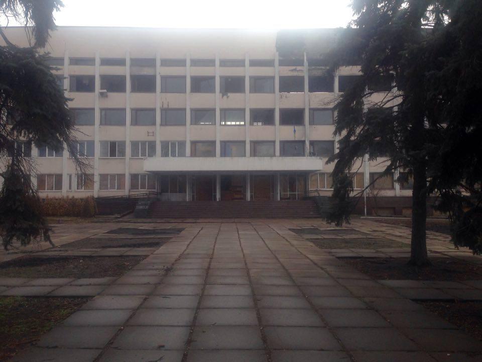 Не все жители Мариуполя знают, где будет проходить референдум, — журналист