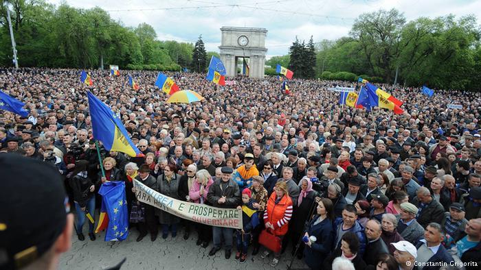 Розхитування Молдови — в інтересах Росії, — екс-посол Сергій Пирожков