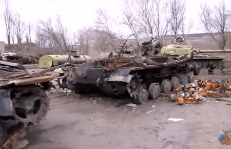 У «ЛНР» показали, яку бойову техніку не встигли переплавити у Лутугиному