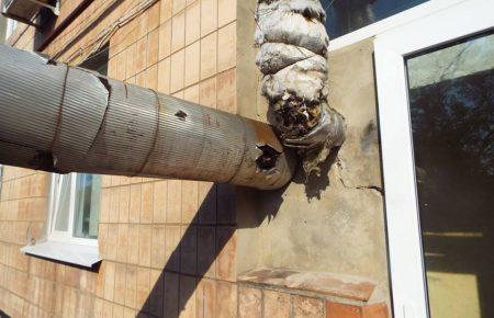 У Станиці Луганській показали наслідки обстрілів