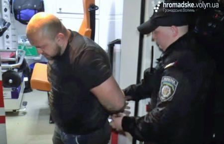 У Луцьку судять екс-поліцейського, якого звинувачують у хуліганстві