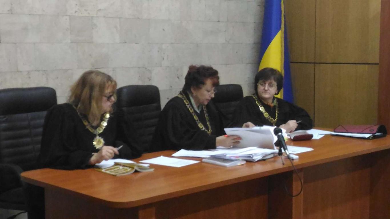 В деле о «дискриминационном» постановлении КМУ не разрешили отвод судей