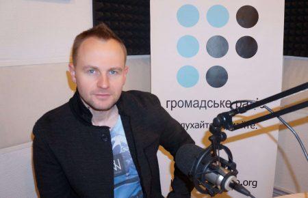 У нас мало гарних українських військових пісень, — Павло Табаков