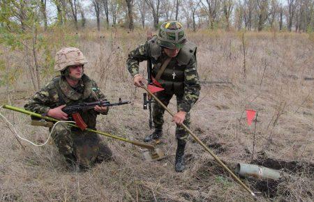 Розмінування Луганщини призупинено, — обласна адміністрація