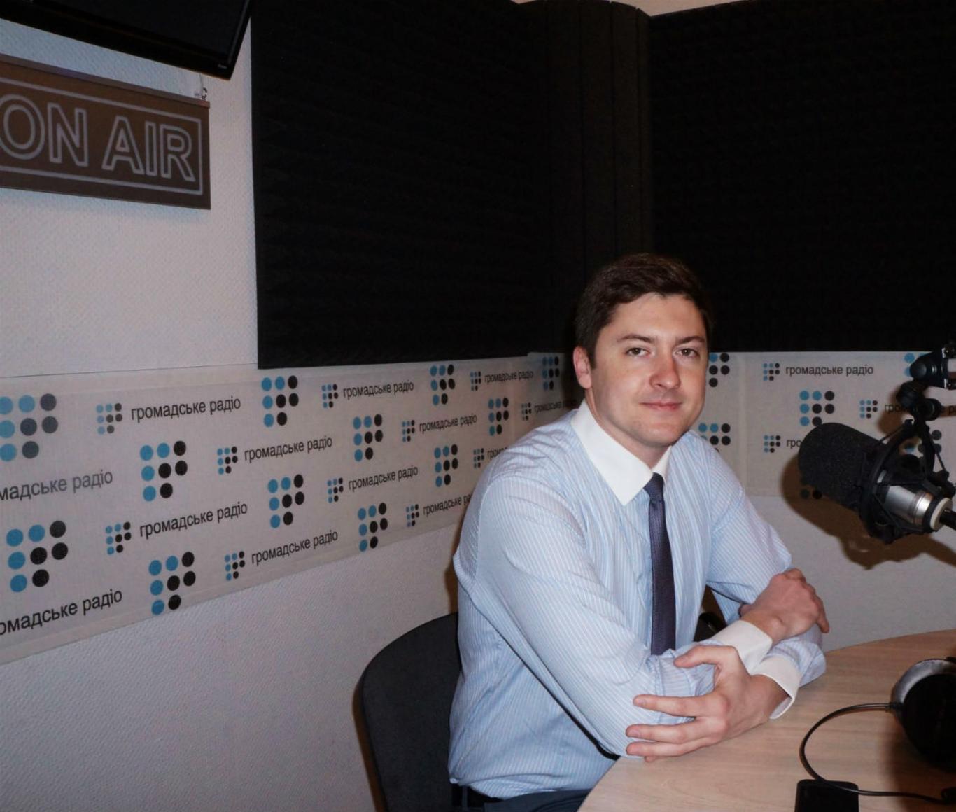 Припинення війни не вигідне сьогоднішній владі, — правозахисник