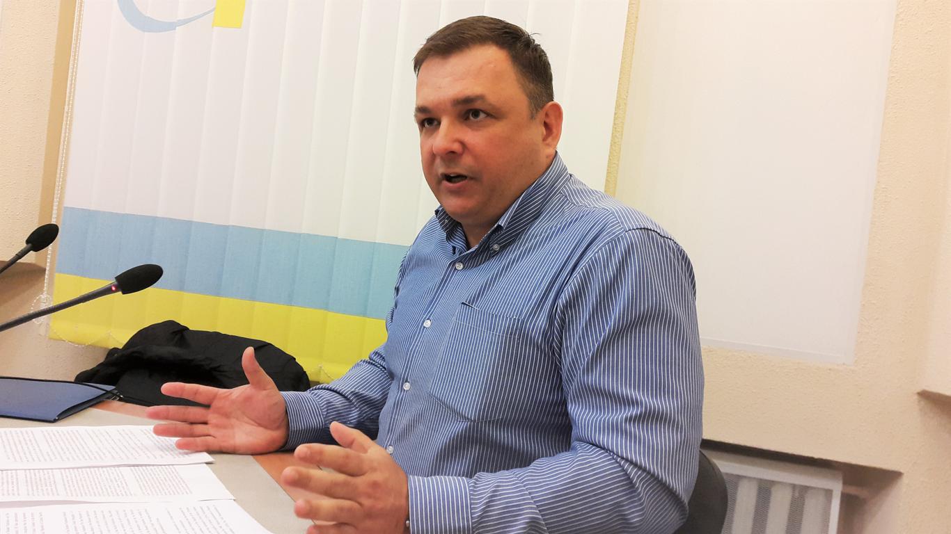 Боротьба за Крим на юридичному фронті триває, — суддя Конституційного Суду