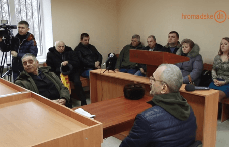 Жителі Костянтинівки наполягають на розпуску міськради