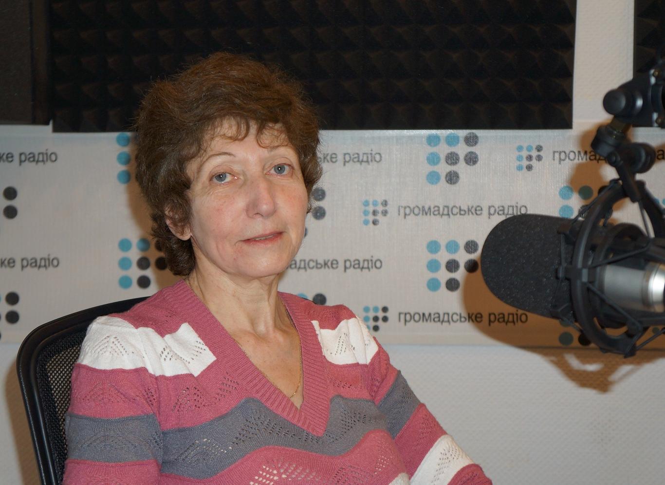 Почти 1000 человек на Донбассе перестали получать заместительную терапию, — Трецкая