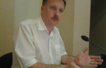 Є відмінність між «спецстатусом Донбасу» і «особливостями  самоврядування» - Тарас Чорновіл