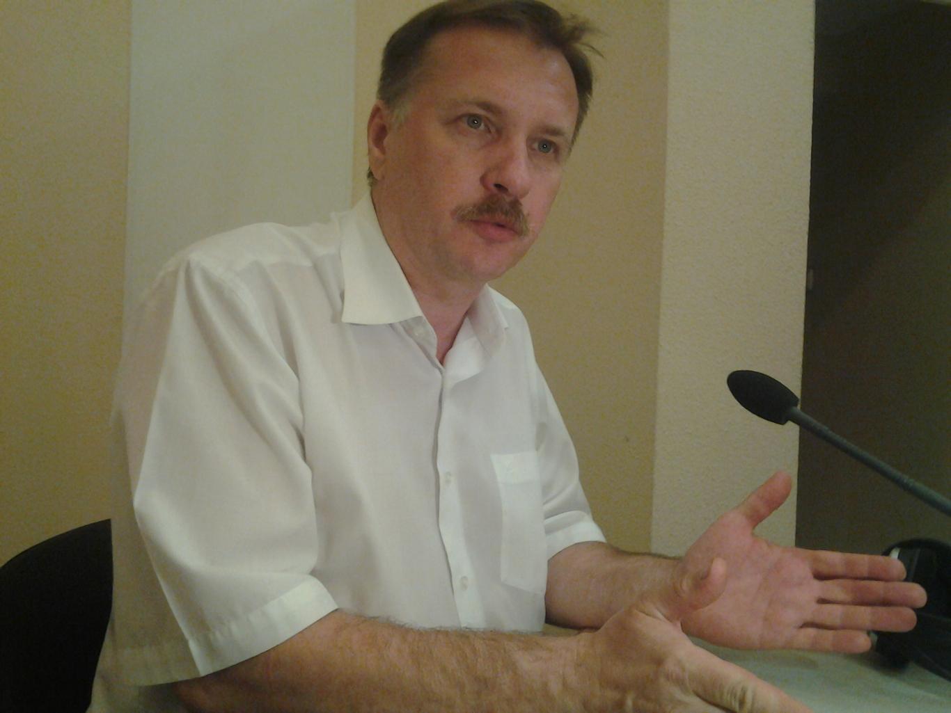 Є відмінність між «спецстатусом Донбасу» і «особливостями  самоврядування» - Тарас Чорновіл